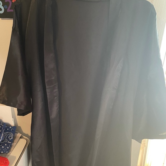 Wedding Robe - Picture 2 of 2